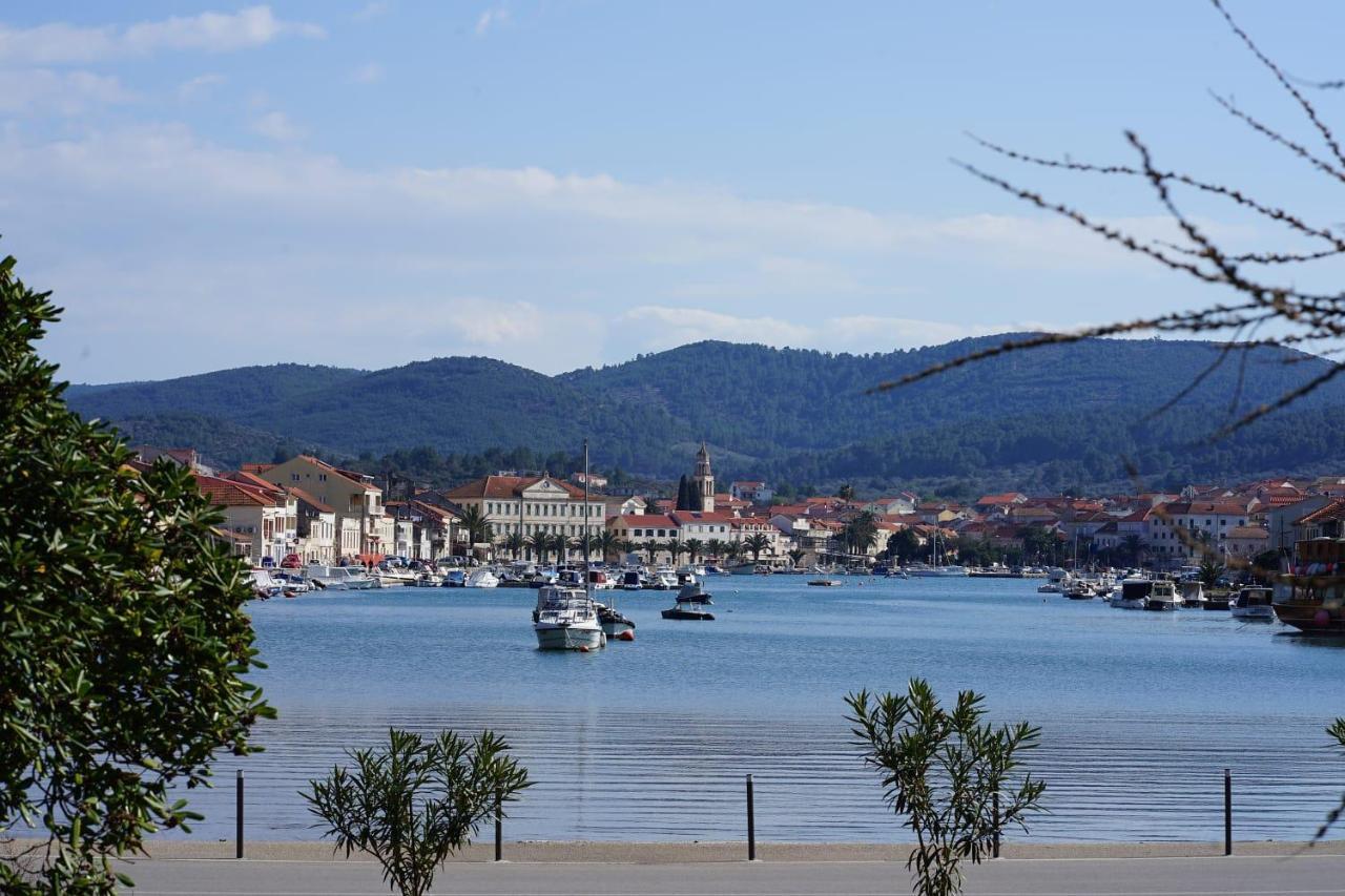 Apartman Tessa Vela Luka Buitenkant foto